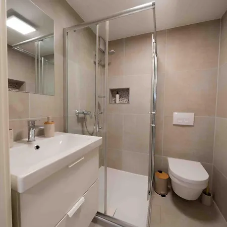 Appartement C&s Living I I Outlet I Kueche Wertheim